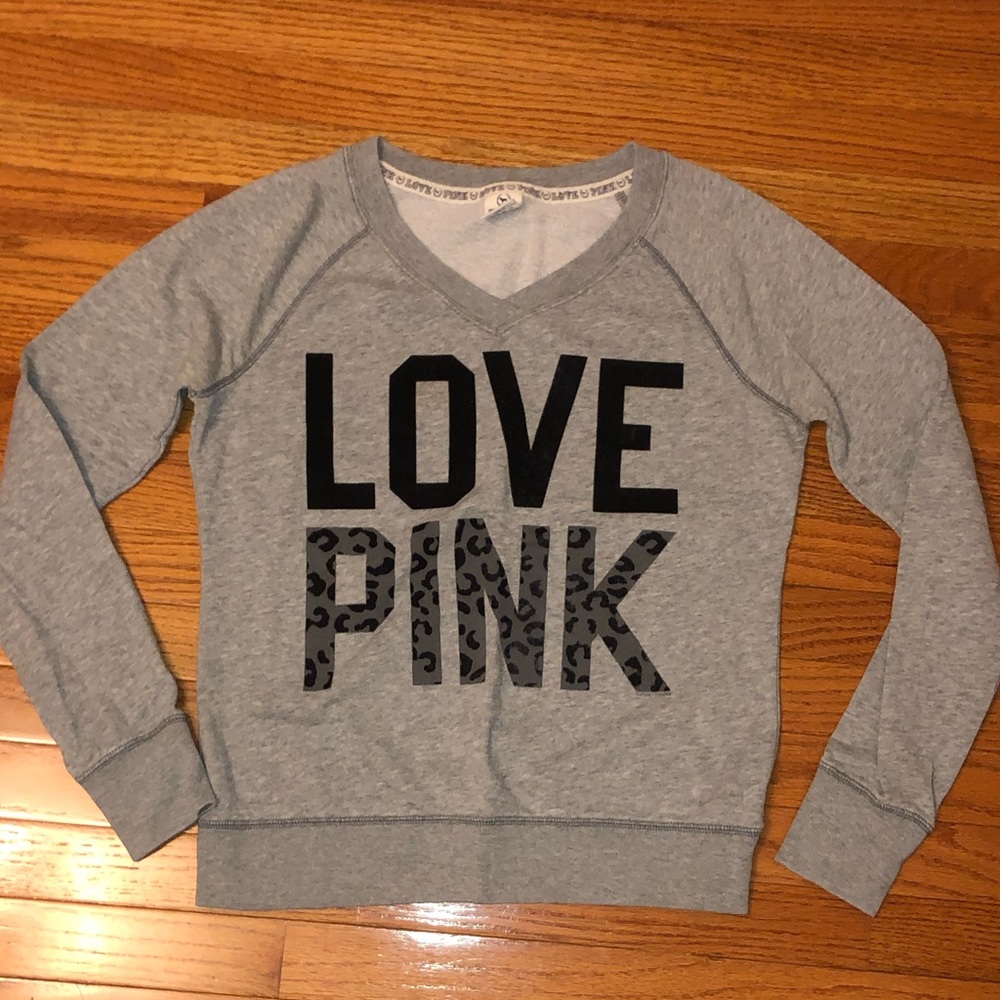 PINK crewneck!